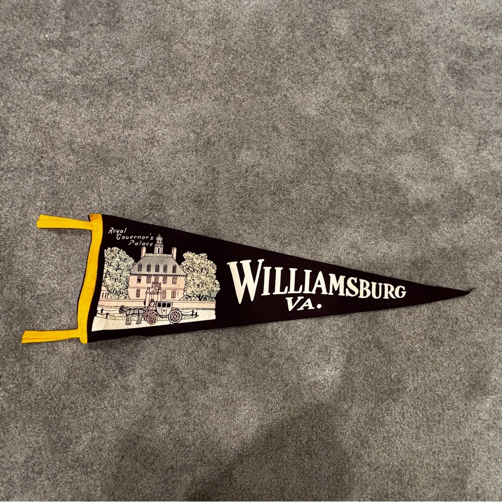 Williamsburg VA Pennant